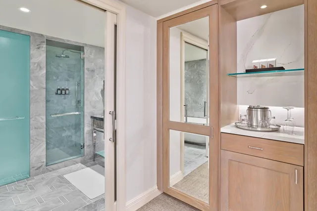 1 Bedroom, Suite, King Bed, St Regis Aspen Resort 3/3