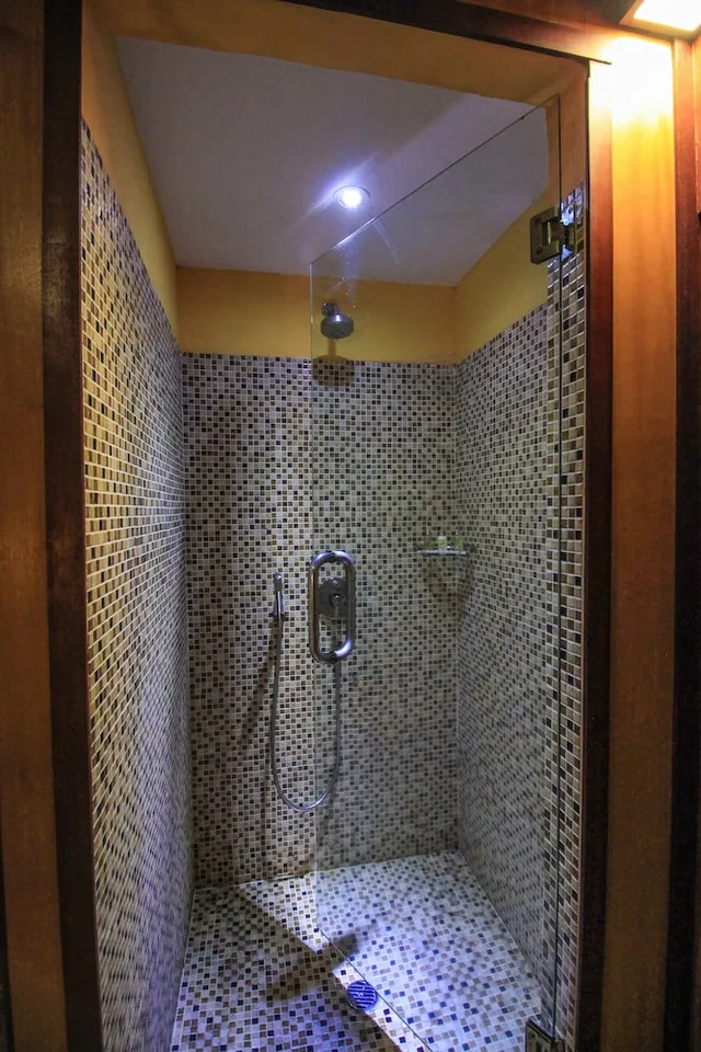 جناح ديلوكس بسرير كينج، Kupu Kupu Jimbaran Beach Club Spa By Loccitane 8/8