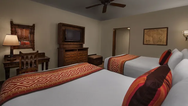 2 Bedrooms, Villa, King and Queen Bed, with View, 2 Sofa, Sofa, Accessible, Disney Animal Kingdom Villas Kidani Village 1/3