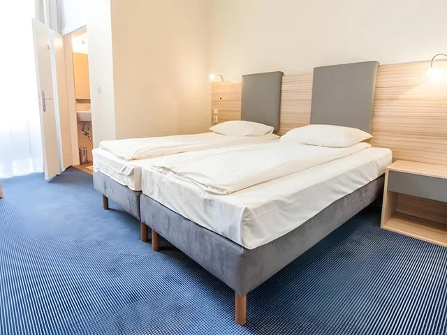 غرفة قياسية بسريرين منفصلين، Jordan Guest Rooms 6/6