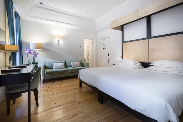 غرفة ديلوكس بسرير مزدوج، SANTIAGO DE ALFAMA - BOUTIQUE HOTEL 1/6