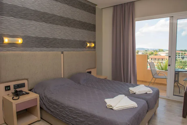 غرفة قياسية بسريرين منفصلين، Alexander the Great Hotel 4/4