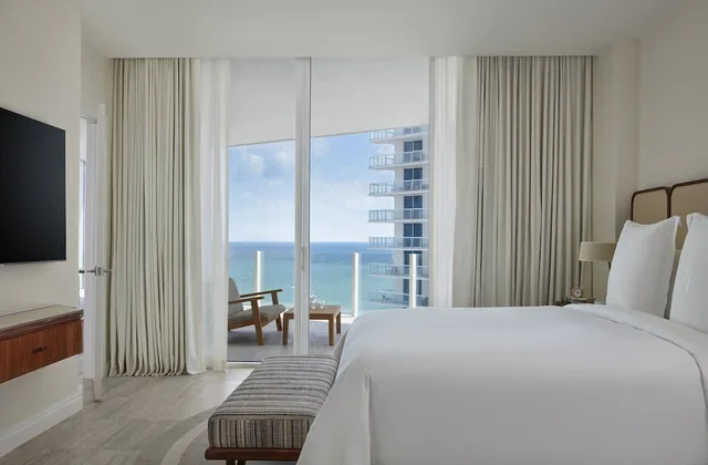 إقامة بسرير كينج بإطلالة على البحر بغرفة نوم واحدة، Four Seasons Hotel And Residences Fort Lauderdale 1/3