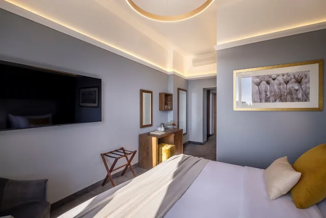 Room for 2 Seaside ST2S, Imperial Heritage Hotel, Valamar Collection 3/5