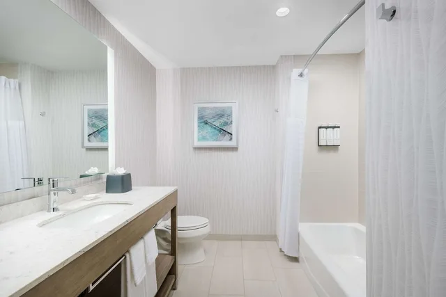 غرفة بسريرين كوين مع أريكة لذوي الإعاقة، Hyatt Place Panama City Beach 7/8