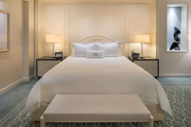 غرفة ديلوكس بسريرين كوين في طابق مرتفع، Waldorf Astoria Beverly Hills 4/7