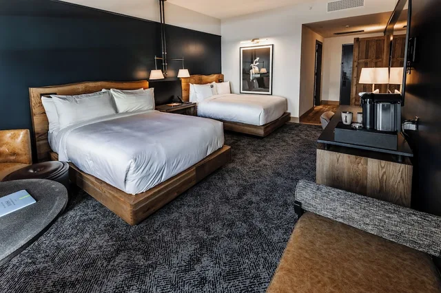 غرفة كلاسيكية بسريرين كوين، Hotel Renegade 1/6