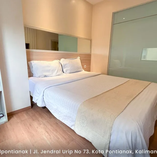 G, Deluxe, Suite، G Hotel Pontianak 3/7