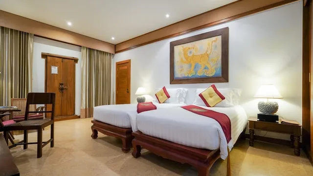 غرفة ديلوكس بشرفة، Kodchasri Thani Hotel Chiangmai 2/3