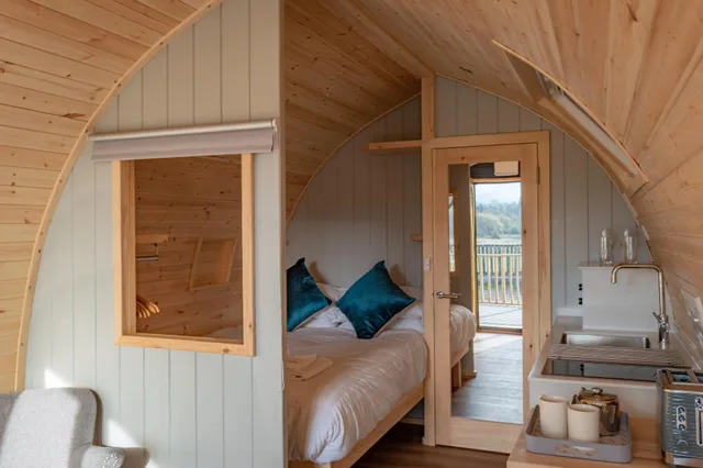 Glamping, Double Bed, Callander Hostel 2/2