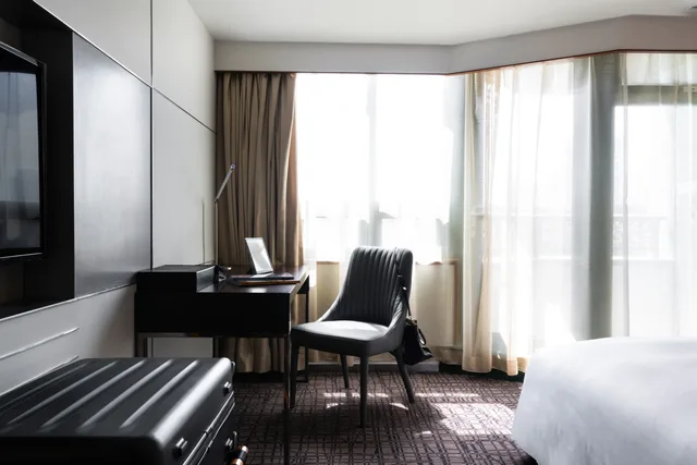 غرفة سوبيريور بسرير مزدوج، Grand Mercure Shanghai Hongqiao 2/3