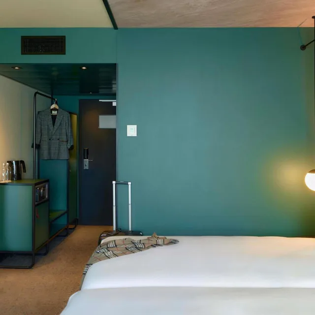 غرفة سوبيريور بسرير فردي مع أريكة، Novotel Bern Expo 6/8