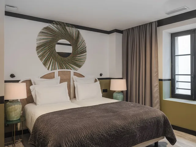 شقة بسريرين كوين بغرفتي نوم مع أريكة، Maisons du Monde Hotel & Suites - Marseille Vieux Port 1/5