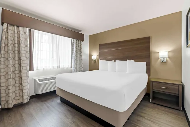 جناح كبير بسرير كينج، Best Western Plus Caldwell Inn & Suites 1/2
