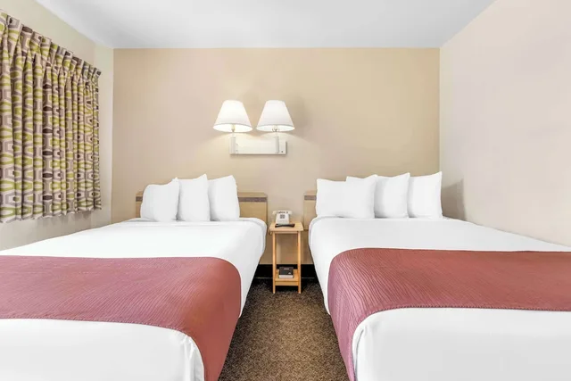 غرفة بسريرين مزدوجين للمدخنين، Americas Best Value Inn Lake City 2/6