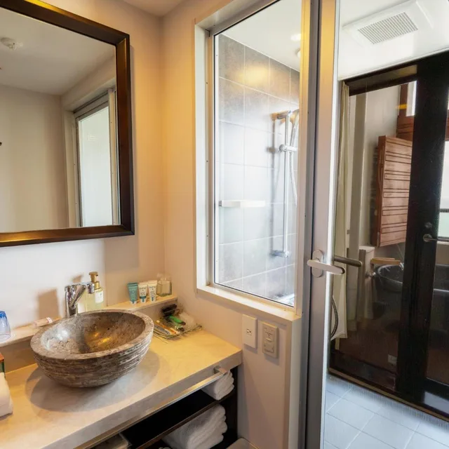غرفة بسرير فردي بإطلالة على البحر بأرضية تاتامي، Ryukyu Onsen Senagajima Hotel 9/10