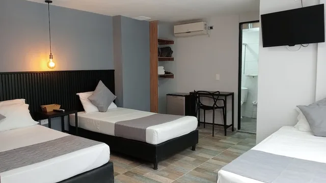 غرفة رباعية بغرفة نوم واحدة، Hotel Palmas Del Estadio 8/10
