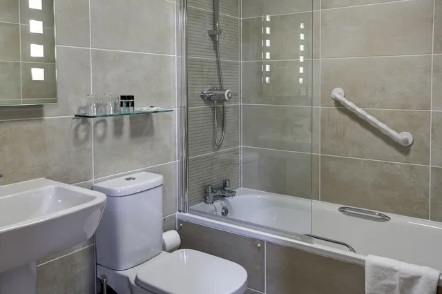 غرفة كومفورت بسريرين منفصلين، Best Western Princes Marine Hotel 5/6