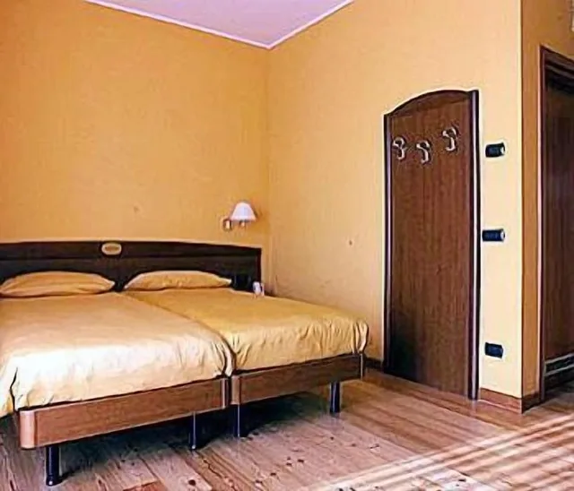 غرفة سوبيريور بسريرين منفصلين، Hotel Villa Cà Nova 1/3