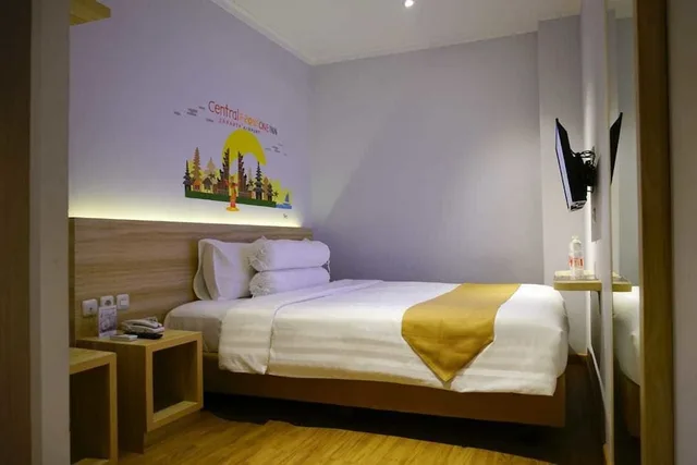 غرفة سوبيريور بسرير مزدوج، Central Front One Inn Jakarta Airport 2/3