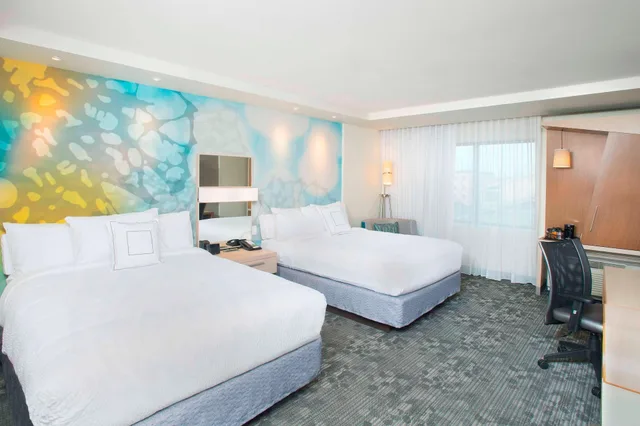 غرفة بسريرين كوين، Courtyard Redwood City 8/10