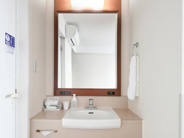 غرفة بسرير مزدوج مع سرير إضافي للمدخنين، Vessel Hotel Kanda Kitakyushu Airport 6/8