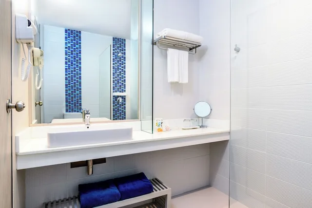 غرفة قياسية بسرير كينج، Mercure Koh Chang Hideaway 8/8