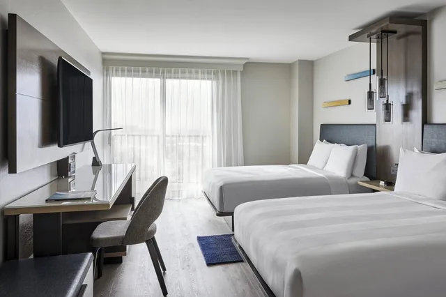 غرفة بسريرين كوين لذوي الإعاقة، Anaheim Marriott 1/4