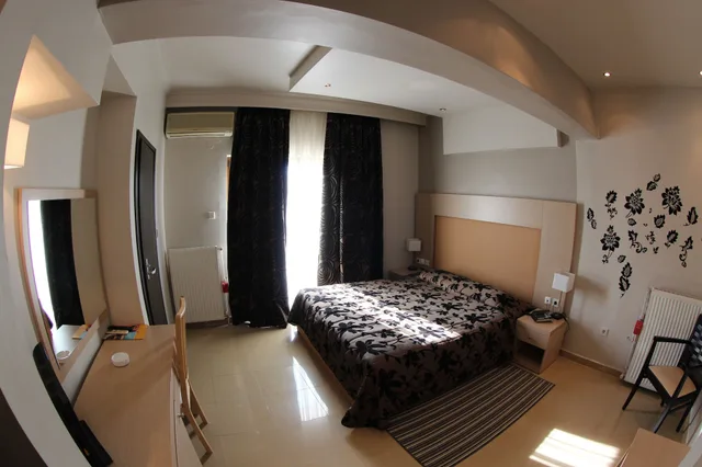 غرفة قياسية بسريرين منفصلين، Four Seasons Skg Thessaloniki 4/10
