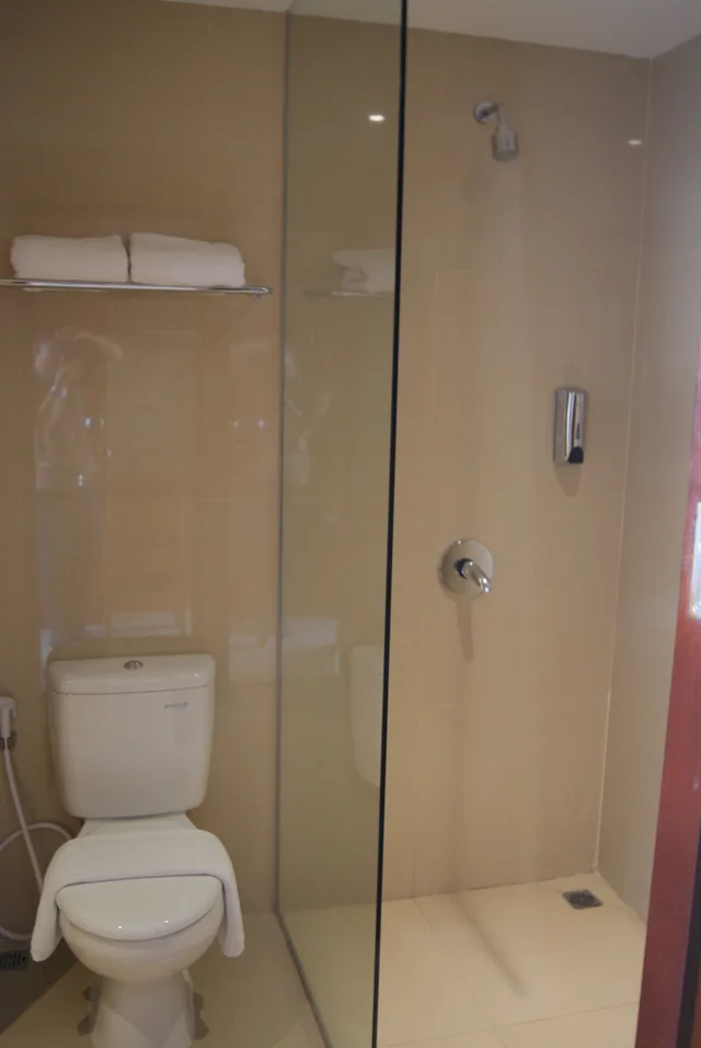 غرفة ديلوكس بسرير كوين، Thongs Inn Kualanamu Transit Hotel 6/9