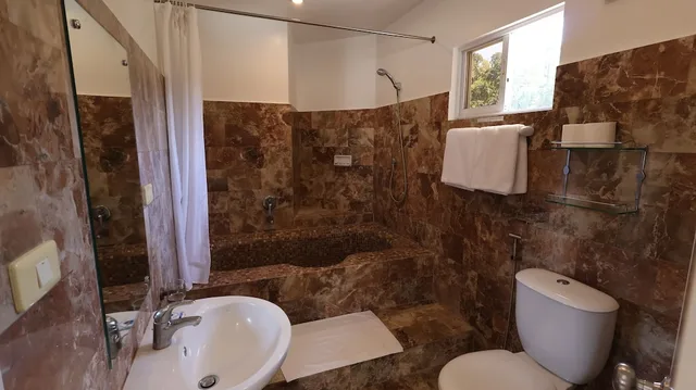 بنتهاوس بسرير كينج، Mermaid Resort 6/6