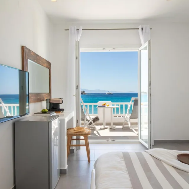 Deluxe, Double Bed, Sea View, Acrogiali Beach Hotel 8/10