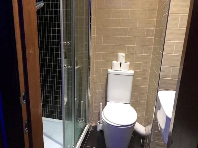 Room, Single, Private Bathroom, Crystal Lodge Hotel 4/4