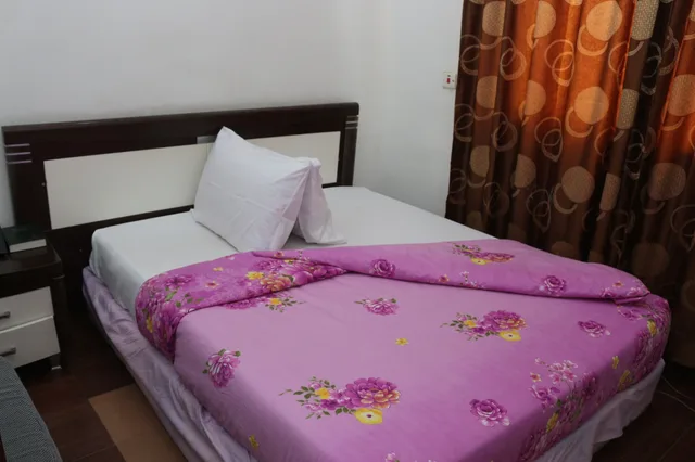 غرفة قياسية بسرير مزدوج، Phisbond Hotels 2/4