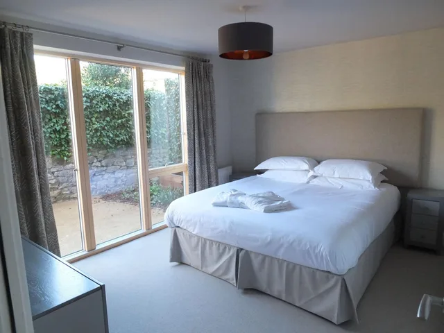 جناح بإطلالة على الحديقة بغرفتي نوم، Beech House 1/8