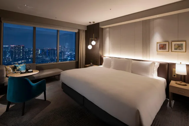 غرفة بريميير بسرير كينج، The Strings by InterContinental Tokyo 2/2