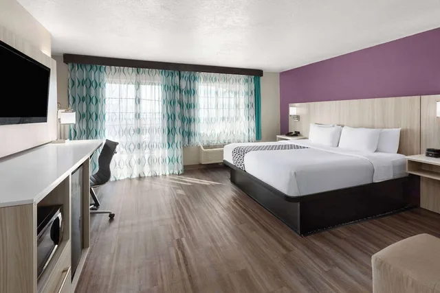 جناح استوديو بسرير كينج، La Quinta Inn & Suites by Wyndham North Orem 3/5