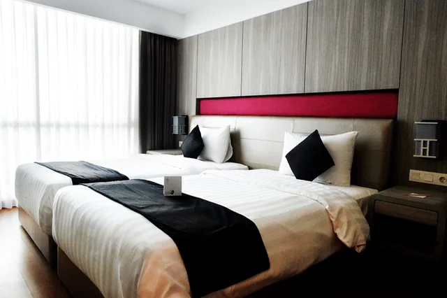 جناح رئاسي بشرفة، eL Hotel Bandung 3/3