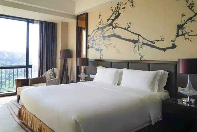 غرفة تنفيذية بسريرين منفصلين، Howard Johnson by Wyndham Changsheng Plaza Meizhou 1/3