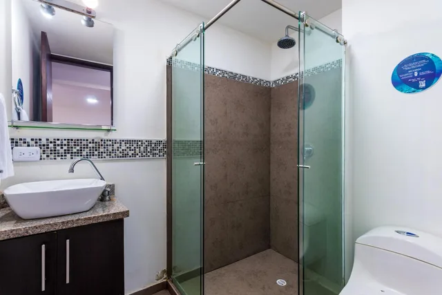 2 Bedrooms, Supreme, Suite، White Coral Apartasuites 4/8