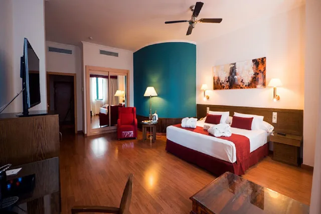 جناح جونيور، Senator Cadiz Spa Hotel 1/1