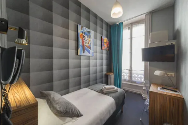 غرفة اقتصادية مفردة بسرير فردي، Hôtel de Paris 1/1