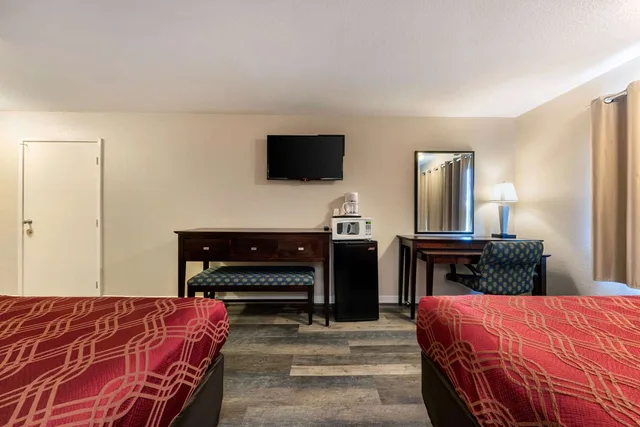 غرفة بسريرين كوين، Hotel Bay Breeze 8/9
