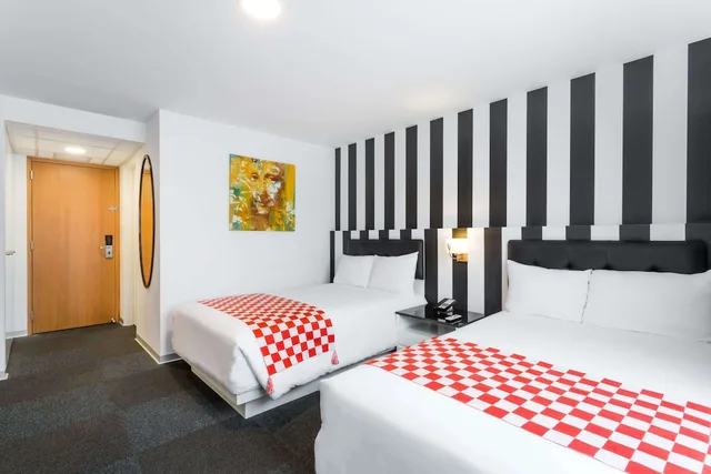 غرفة بسريرين منفصلين، Wyndham Costa Del Sol Lima City 1/6
