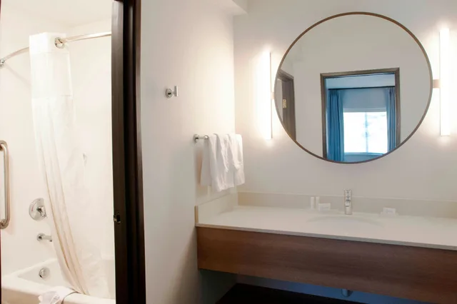 غرفة، Fairfield Inn and Suites by Marriott Spokane Valley 2/3