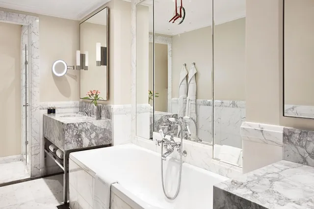 Belgravia, Twin Beds، THE BERKELEY HOTEL 4/5