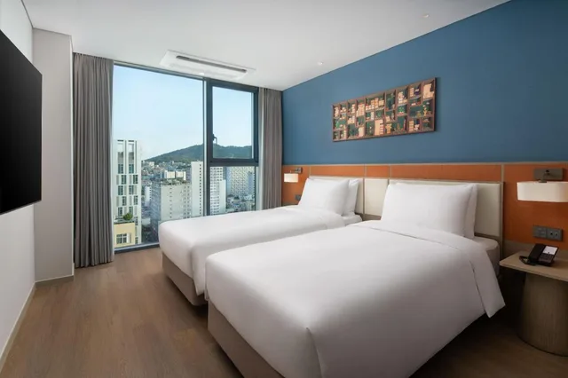 غرفة بريميوم بريفيليج بسريرين منفصلين، Mercure Ambassador Seoul Dongdaemun 3/4