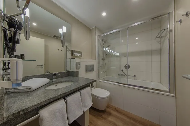 غرفة مفردة بسرير فردي، Aquamaris Strandresidenz Rügen 3/4
