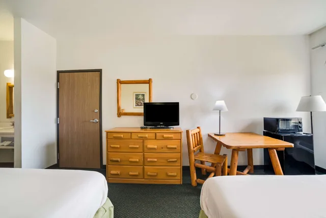 غرفة أساسية بسريرين كوين، Knights Inn New Florence 6/10