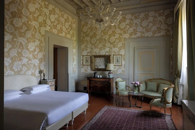 Junior Suite, Villa, 1 Double and 1 Single Bed، Villa Olmi Firenze 3/7